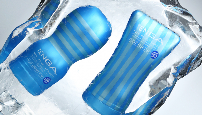 Bloc de glace avec les COOL TENGA CUPs