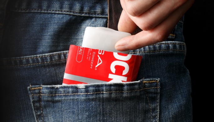 Pocket TENGA fitting in a jeans pocket
